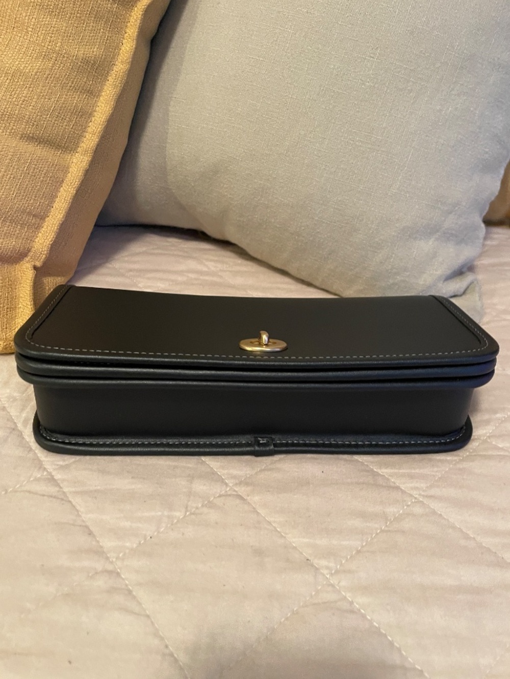 Coach Originals Dinky in Black New with Tags - Picture 4 of 16